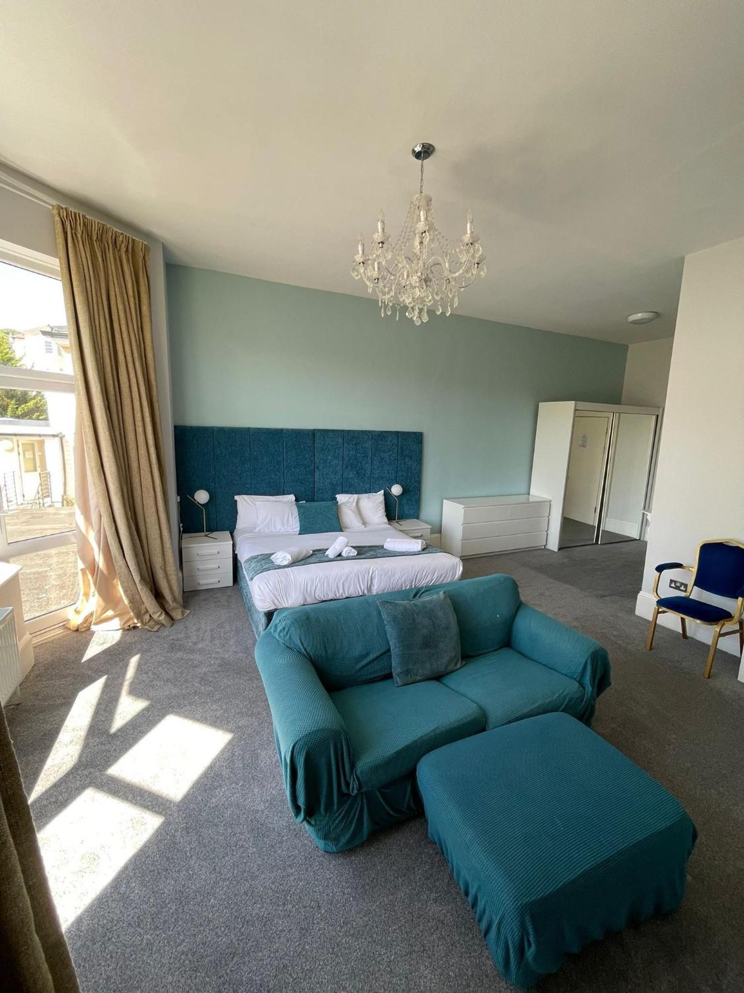 Hotel Crofton House 3*